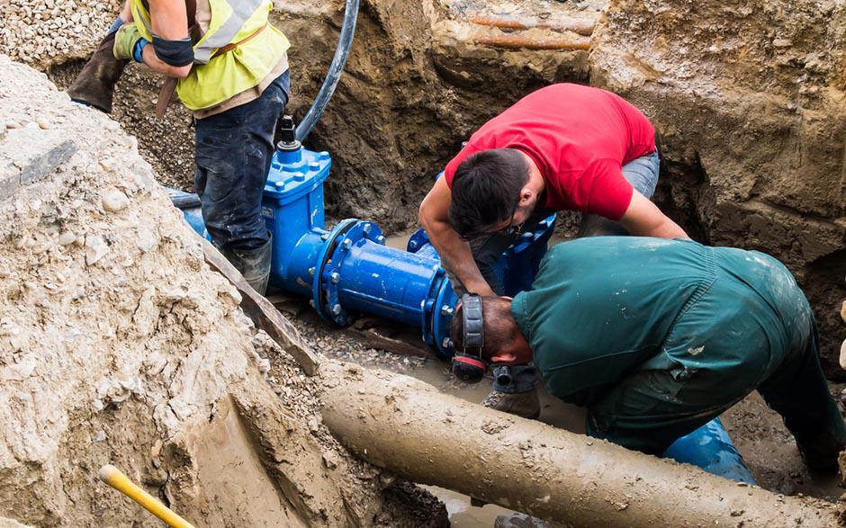 prix débouchage canalisation Gouzangrez